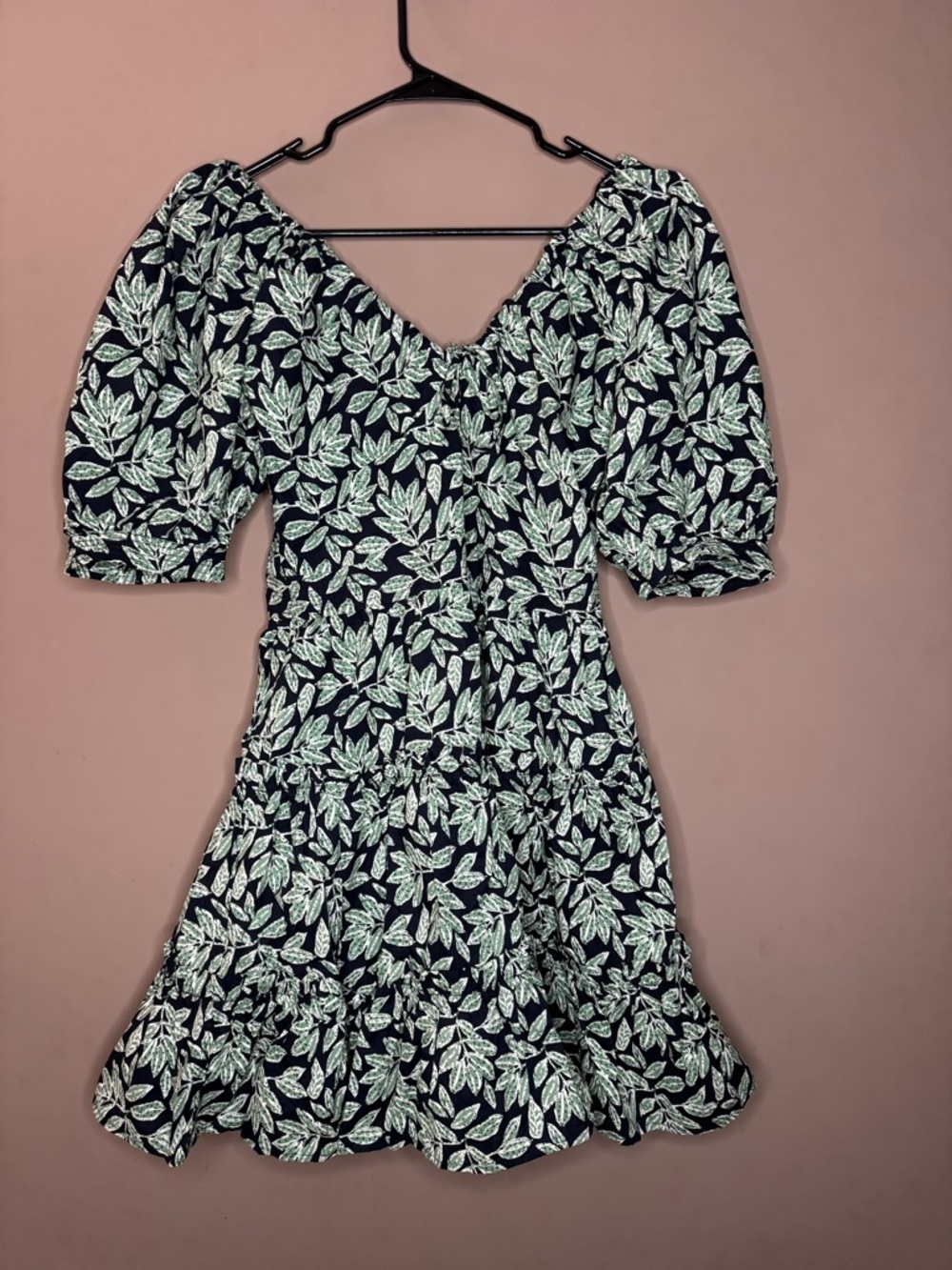 ❣️En Saison Arielle Leaf Fit & Flare Mini Dress
